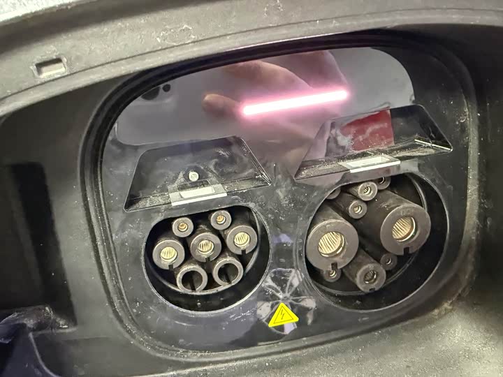 Фото 22 - Luxeed R7