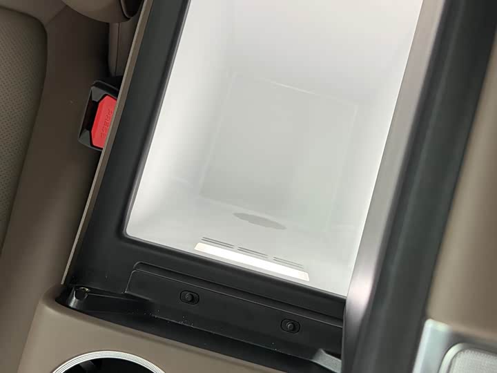 Фото 25 - Luxeed R7