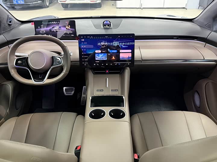 Фото 9 - Luxeed R7