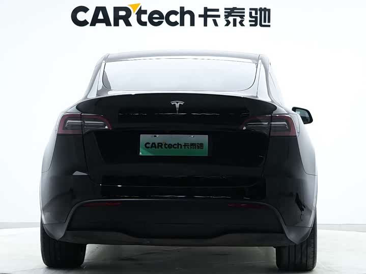 Фото 5 - Tesla Model Y