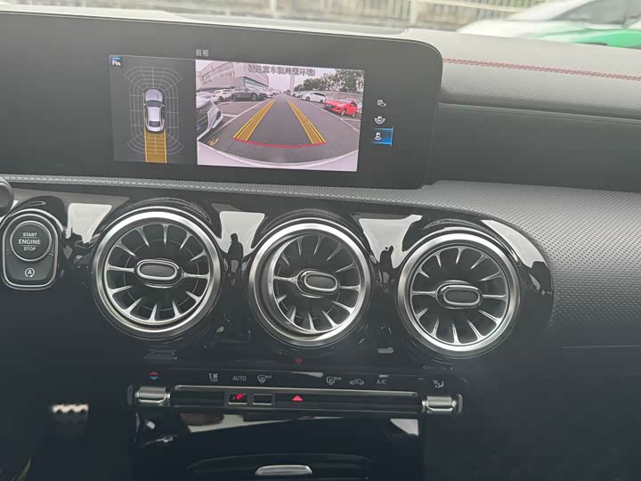 Фото 15 - Mercedes-Benz CLA-Class