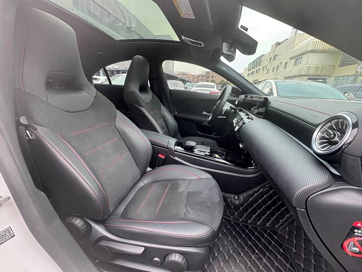 Фото 19 - Mercedes-Benz CLA-Class