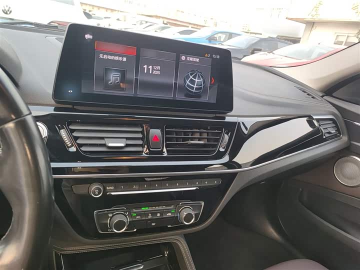 Фото 10 - BMW 1 Series