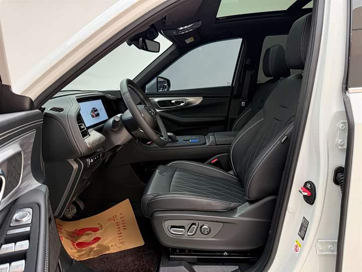 Фото 16 - GAC Trumpchi GS8