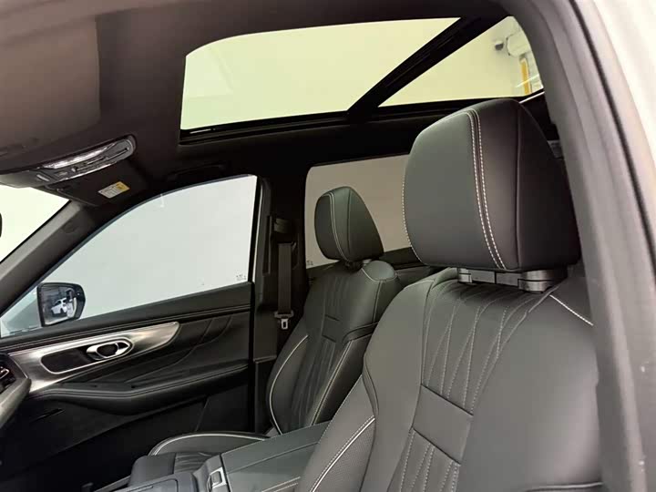 Фото 17 - GAC Trumpchi GS8