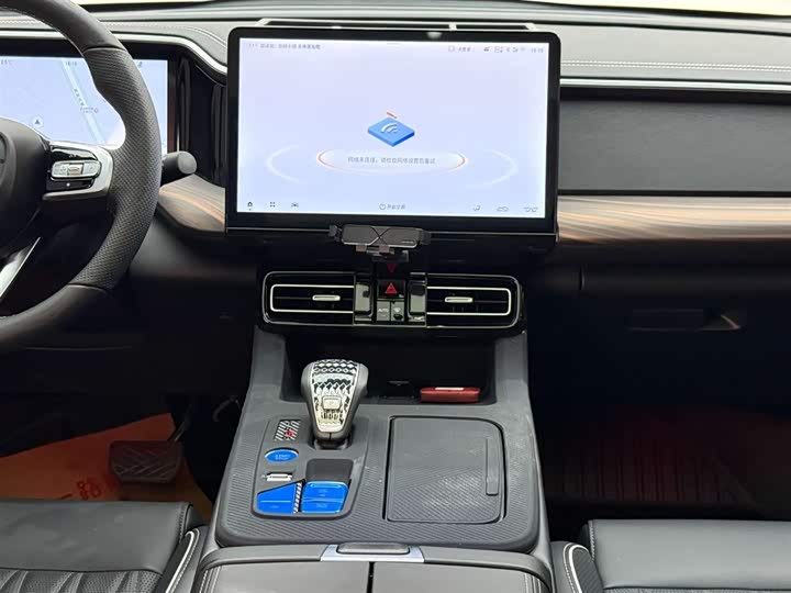 Фото 26 - GAC Trumpchi GS8