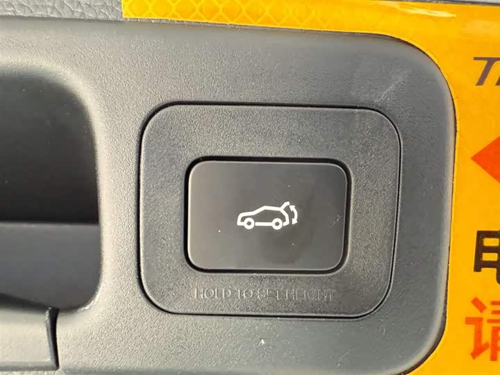 Фото 28 - GAC Trumpchi GS8