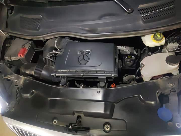 Фото 11 - Mercedes-Benz Vito