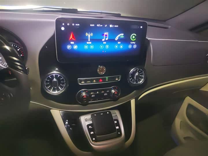 Фото 6 - Mercedes-Benz Vito