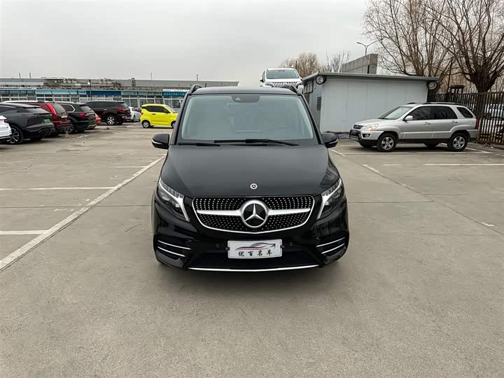 Фото 2 - Mercedes-Benz V-Class
