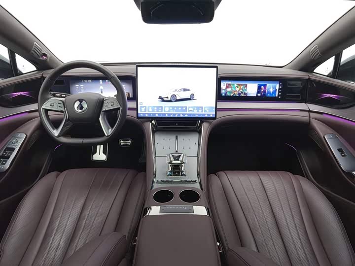 Фото 5 - Denza Z9GT