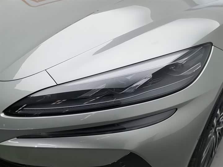 Фото 7 - Denza Z9GT