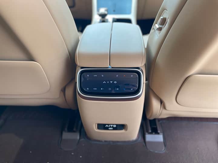 Фото 15 - Aito M7