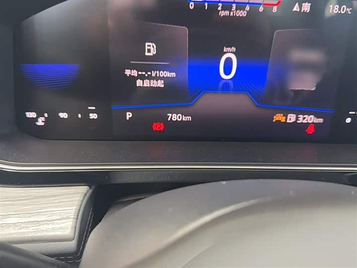 Фото 9 - Volkswagen Sagitar L