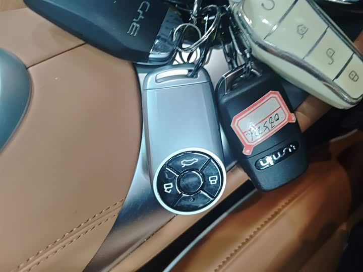 Фото 9 - Ora Lightning Cat (07)