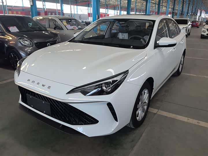 Фото 2 - Roewe i5