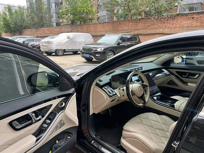 Фото 6 - Mercedes-Benz Maybach S-Class