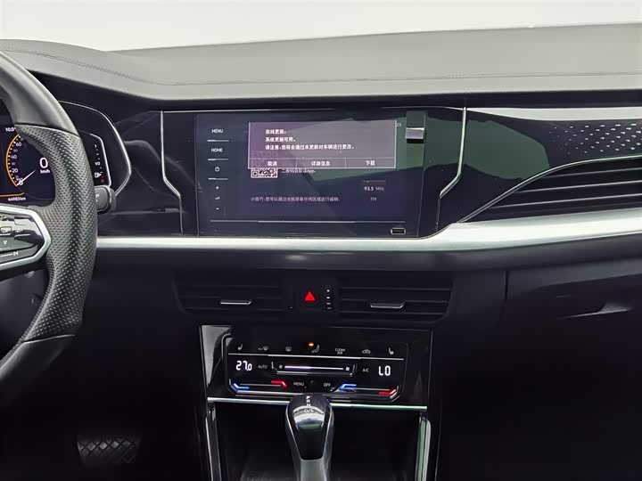 Фото 12 - Volkswagen Passat