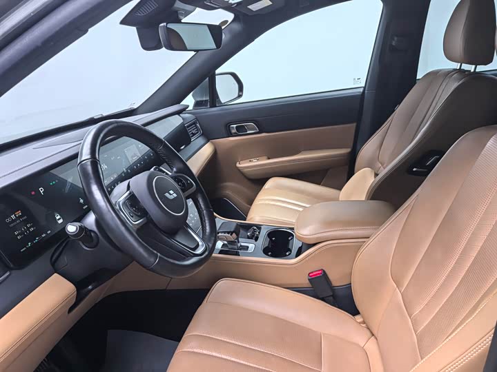 Фото 4 - LiXiang One