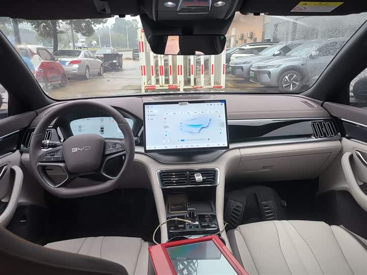 Фото 10 - BYD Song Plus Hybrid/EV