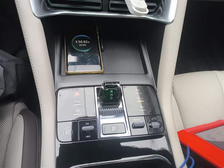 Фото 14 - BYD Song Plus Hybrid/EV