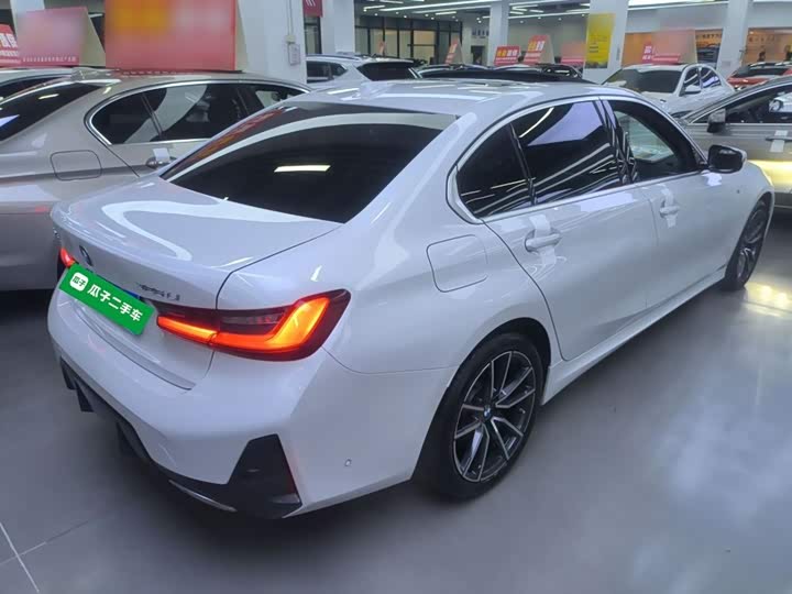 Фото 7 - BMW 3 Series