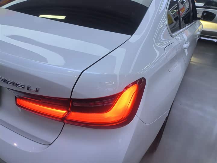 Фото 8 - BMW 3 Series