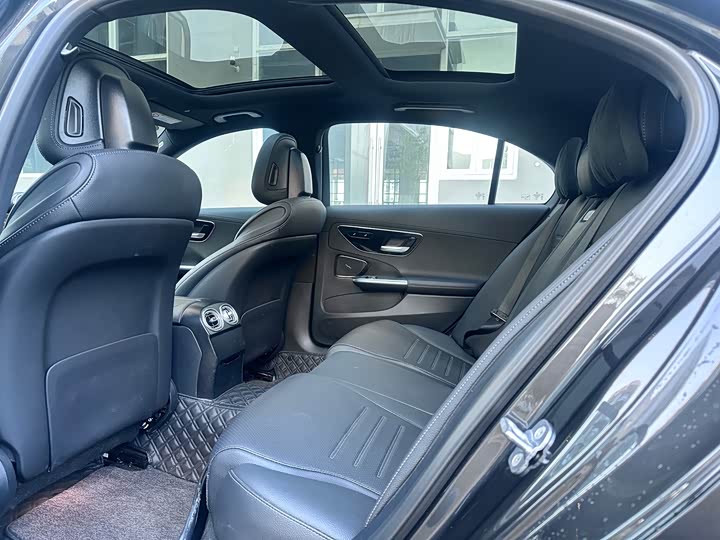 Фото 5 - Mercedes-Benz C-Class