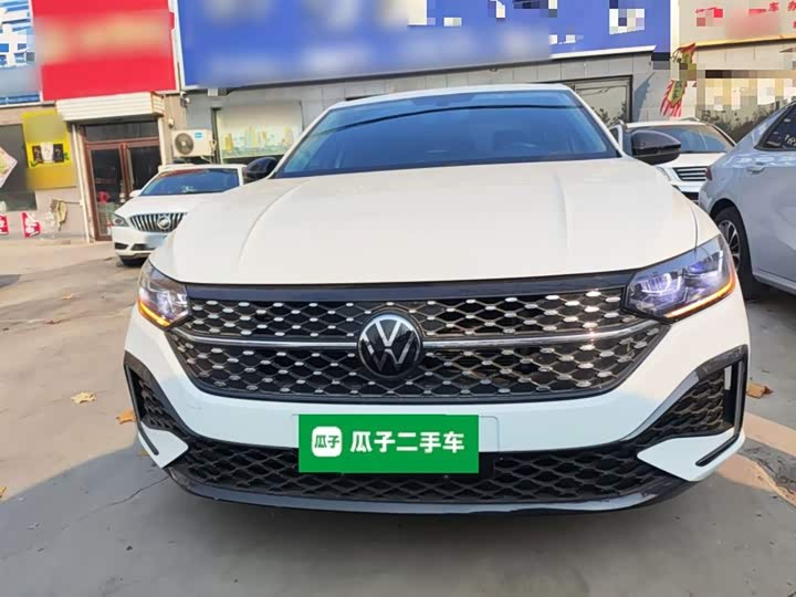 Фото 3 - Volkswagen Lavida