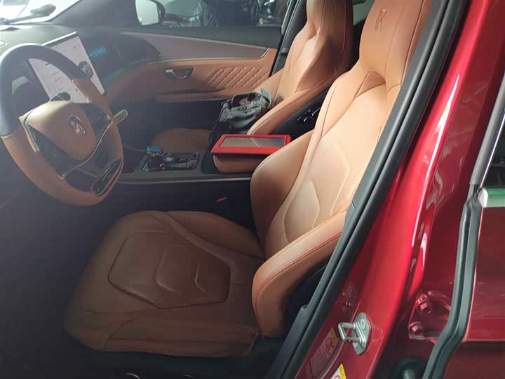 Фото 15 - BYD Han