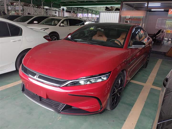 Фото 2 - BYD Han