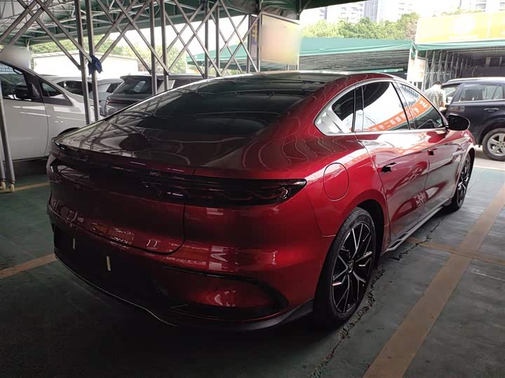 Фото 7 - BYD Han