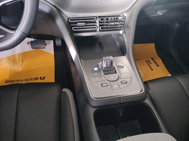 Фото 14 - BYD Sea Lion 05 DM-i Hybrid