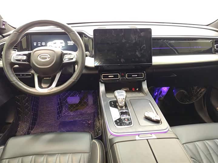 Фото 12 - GAC Trumpchi GS8