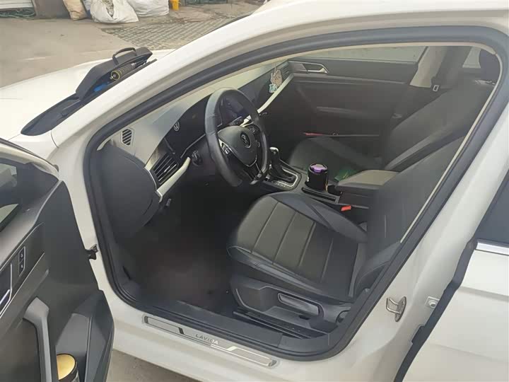 Фото 14 - Volkswagen Lavida