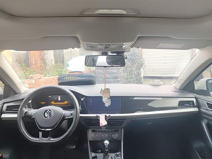 Фото 9 - Volkswagen Lavida