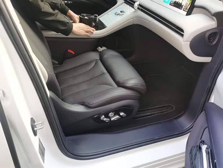 Фото 8 - IM motors LS7