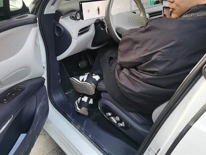 Фото 9 - IM motors LS7