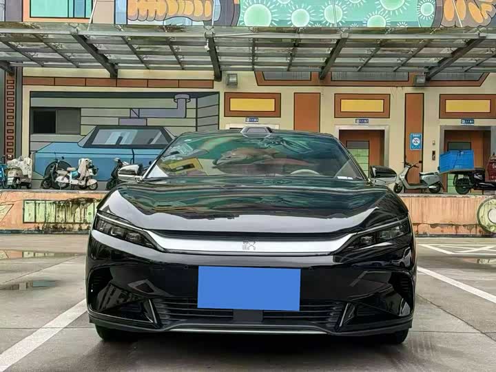 Фото 2 - BYD Han