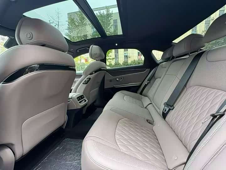 Фото 6 - BYD Han