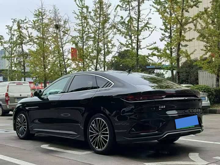 Фото 9 - BYD Han