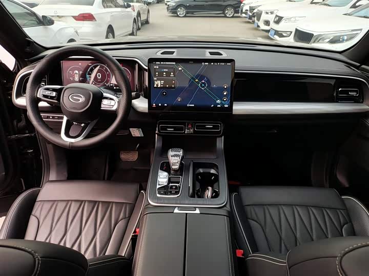 Фото 10 - GAC Trumpchi GS8