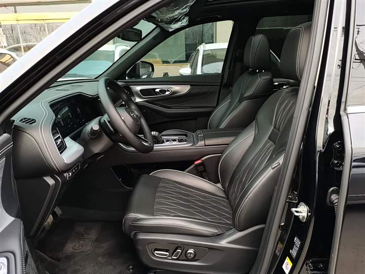 Фото 15 - GAC Trumpchi GS8