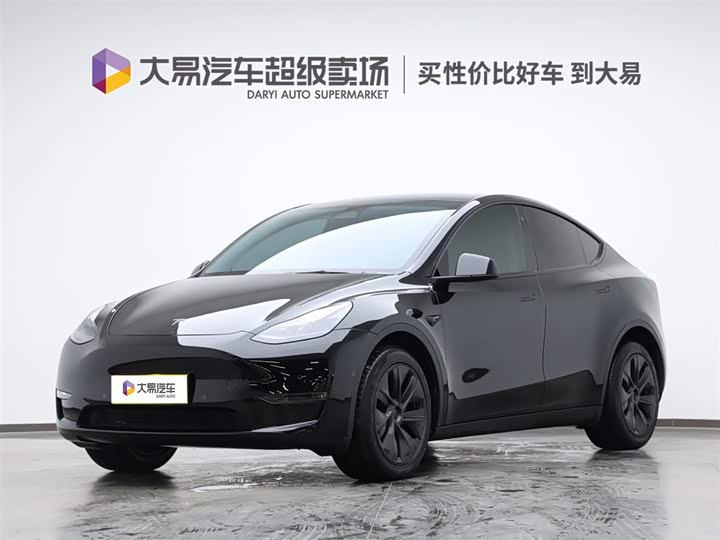 Фото 1 - Tesla Model Y