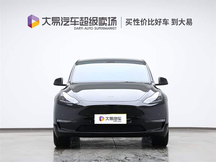 Фото 2 - Tesla Model Y