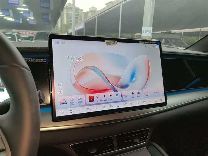 Фото 13 - BYD Sea Lion 07 EV