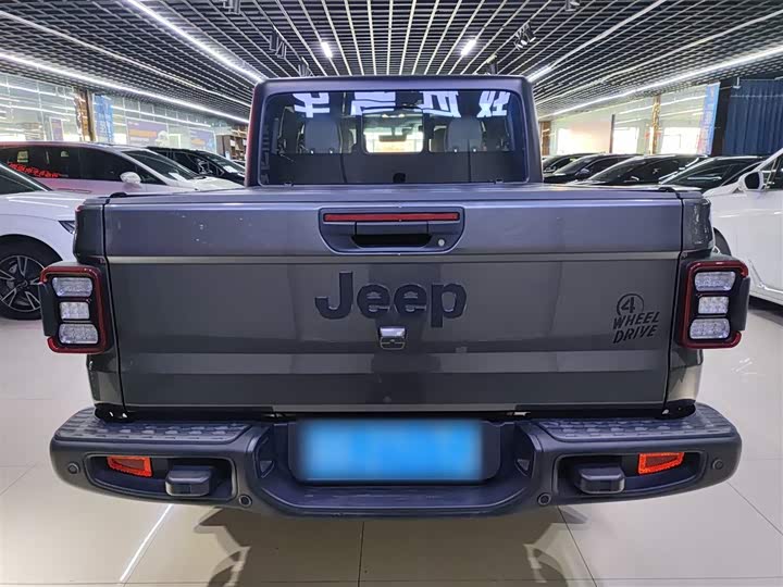 Фото 6 - Jeep Gladiator