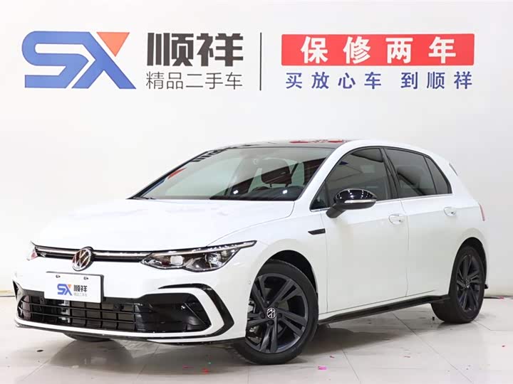 Фото 1 - Volkswagen Golf