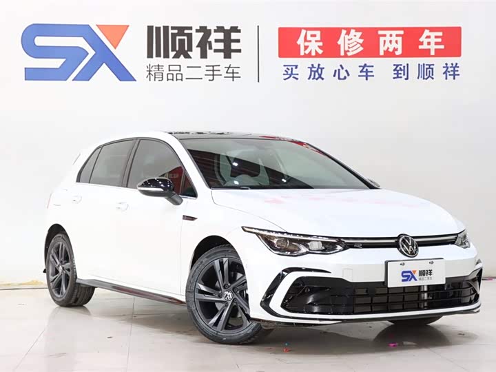 Фото 3 - Volkswagen Golf