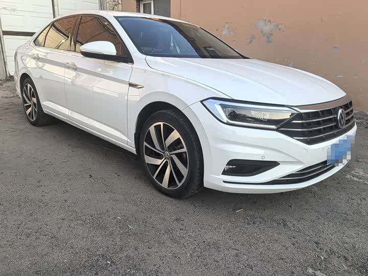 Фото 3 - Volkswagen Sagitar L